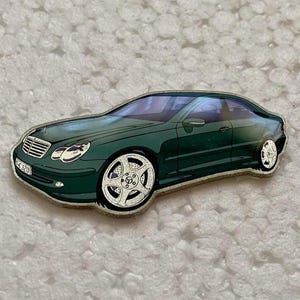Rare Vintage 2000s Mercedes-Benz C-Class W203 Enamel Pin Badge – Original Vintage Mercedes C Class W203 Merch – Retro Mercedes W203 Gift Pin