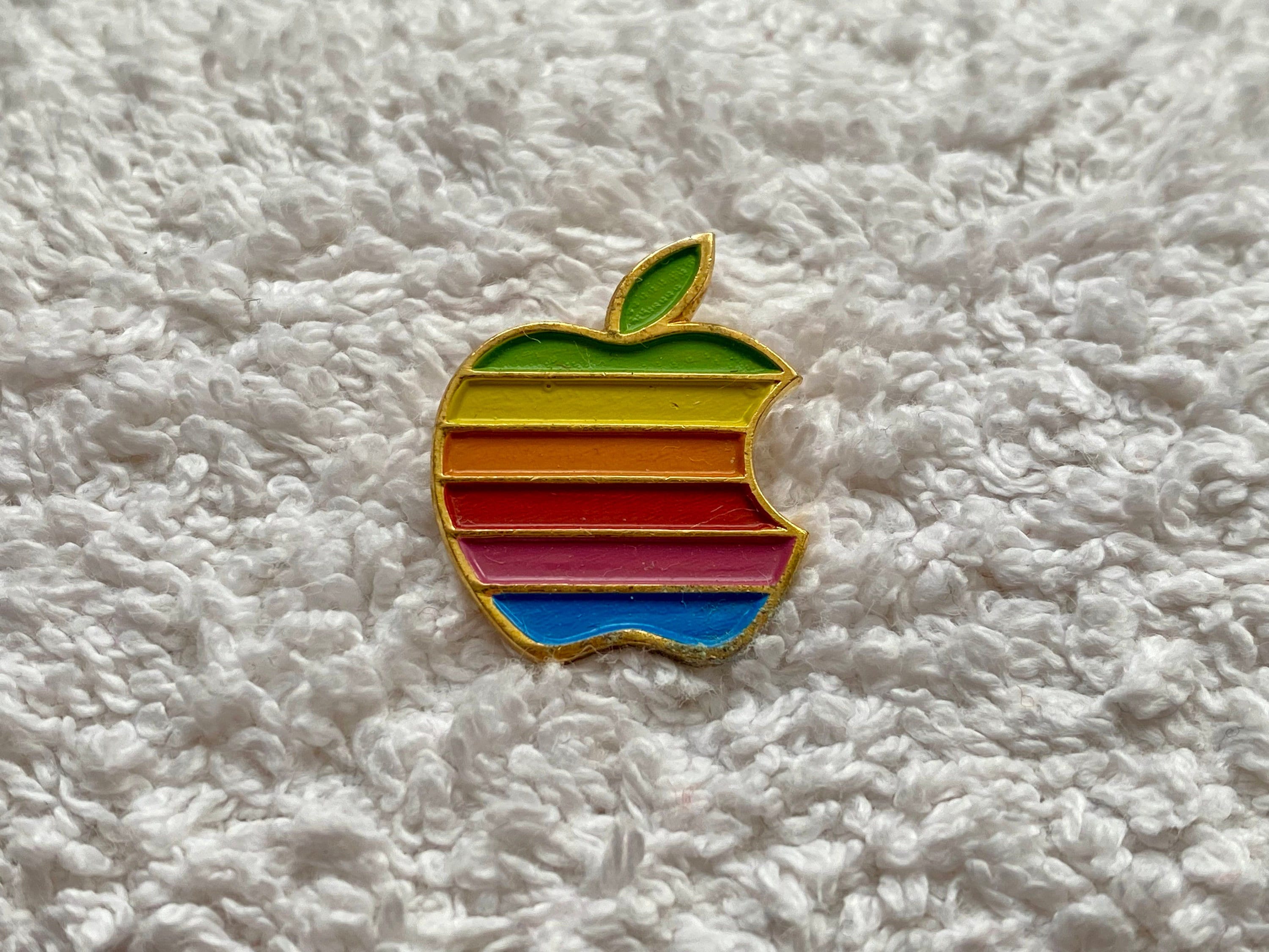 Vintage Apple Computer Rainbow Logo Pin Lapel AUTHENTIC