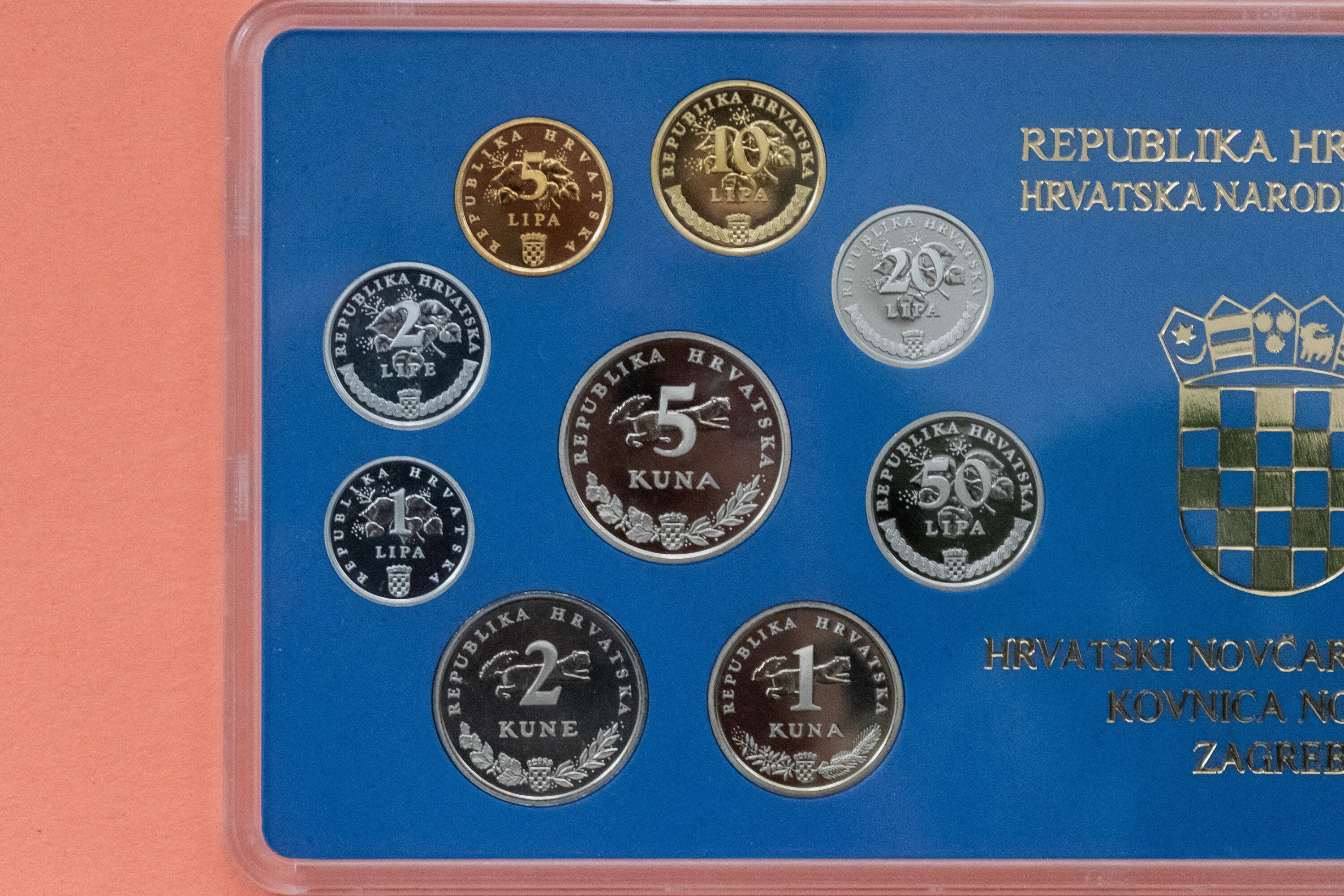 流通中のクロアチアの公式貨幣セット、クーナとリパ硬貨、1998 年発行 | クロアチア貨幣セット | クロアチア クーナ | クロアチアの硬貨 -  Etsy 日本