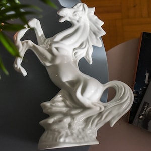 Vintage Porcelain Rearing Horse Figurine, Pearl White Color Glaze, European Fine Art Ceramics, 1960s Statuette by Lippelsdorf East Germany