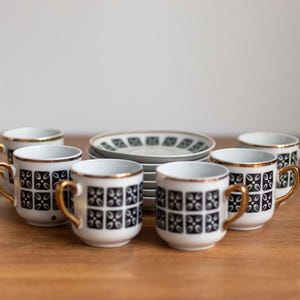 Vintage 1950s GDR Porcelain Coffee Set - 6 Coffee Cups and Saucers | Retro Vintage MidCentury Tea Set with Gold Accents | Vintage Coffee Set