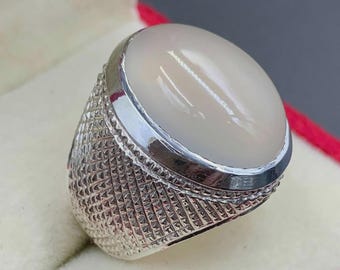 Handcrafted White Yemeni Aqeeq Ring, Natural Agate Sterling Silver Men's Ring