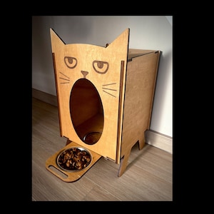 Modello di mangiatoia per cani/gatti in legno con taglio laser digitale (PDF, SVG, DXF, Al, file lbrn)