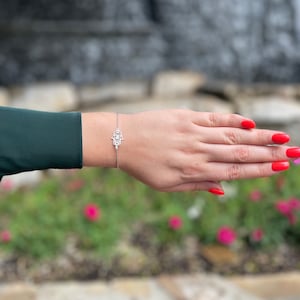 Enchanting Ukrainian silver bracelet: a touch of Ukraine on your wrist.