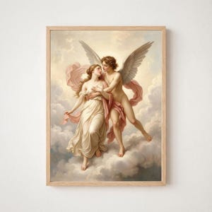 Puede incluir: Una impresión enmarcada de una pintura clásica que representa a dos figuras entre nubes. Una figura, un querubín alado, abraza a una mujer con túnicas fluidas. La obra de arte presenta colores suaves, con tonos rosas y crema.
