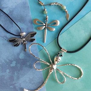 Bohemian Dragonfly Pendant Necklace: Adjustable Rope.