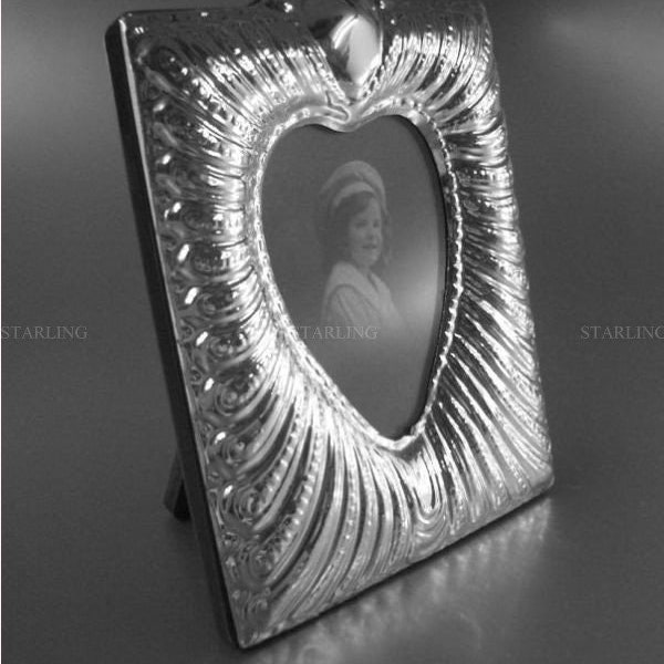 925 Hallmarked Solid Sterling Silver - Photograph Frame - Antik Vintage Victorian Finish - Flamy Heart
