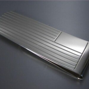 Feine Atelierware - Money Clip - Geldscheinklammer - 925 Sterling Silber - Fadenguilloche - Gravurfeld - Handarbeit image 4