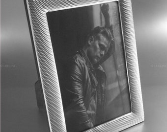 Sterlingzilveren fotolijst – mahoniehouten achterkant, guillochepatroon (13 x 18 cm)