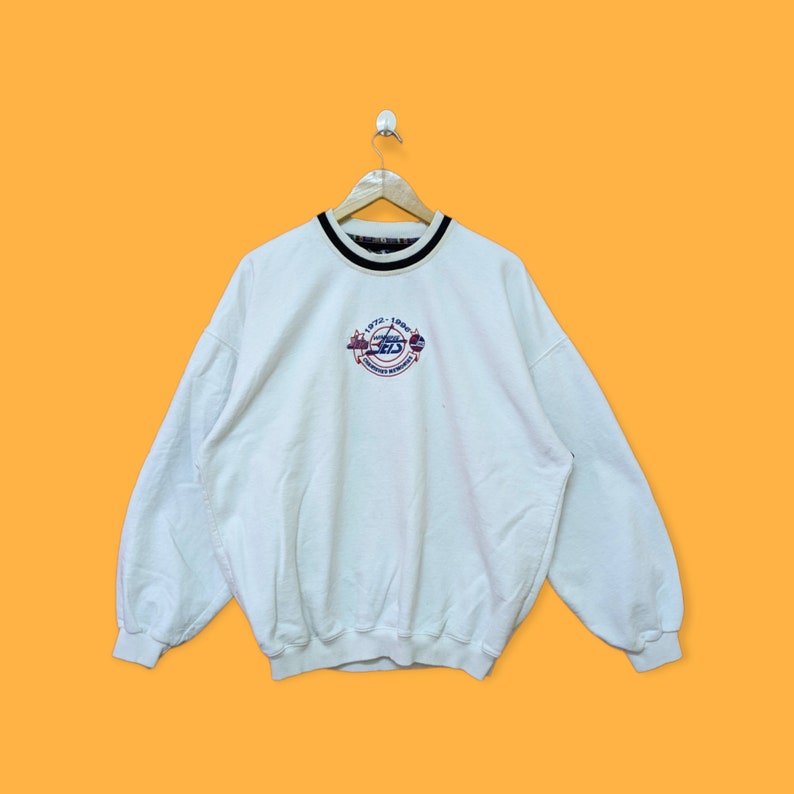 Vintage 1996 Winnipeg Jets Embroidered Logo Sweatshirt Winnipeg Jets