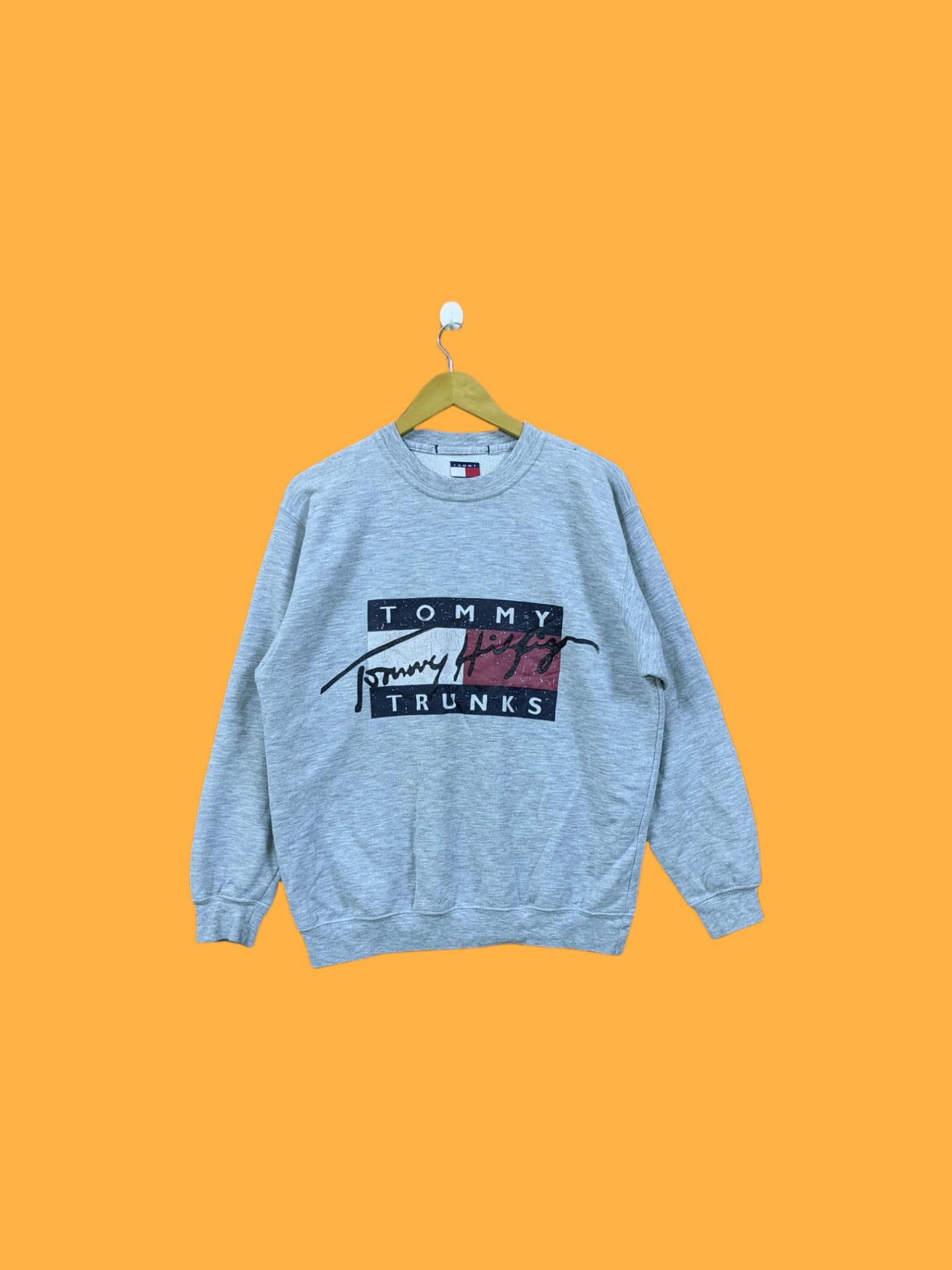 Vintage 90s Tommy Hilfiger Sweatshirts 