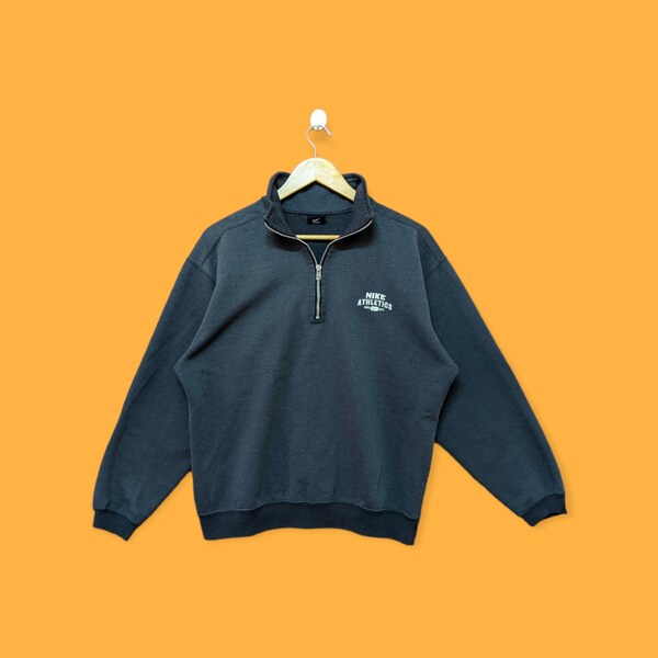 embroidered nike sweatshirt vintage