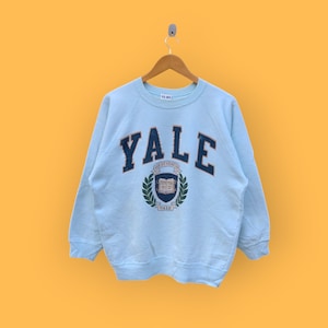 vintage 90s Yale university sweatshirt Yale university crewneck Yale university sweater pullover college style light green colour small