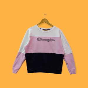 Vintage champion spell out colour block sweatshirt champion crewneck champion sweater pullover streetwear style white pink size large