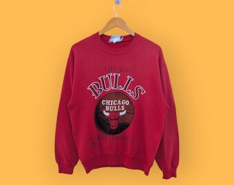 90年代のヴィンテージ、シカゴ・ブルズのスウェットシャツ、刺繍ロゴ 