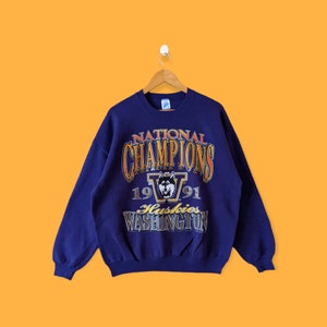 Vintage 1991 Washington huskies sweatshirt Washington huskies crewneck sweater pullover streetwear sports style nice purple colour x-large