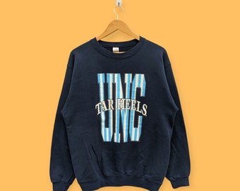 vintage anni '90 università North Carolina spell out felpa tar heels girocollo North Carolina college maglione pullover blu colore medio