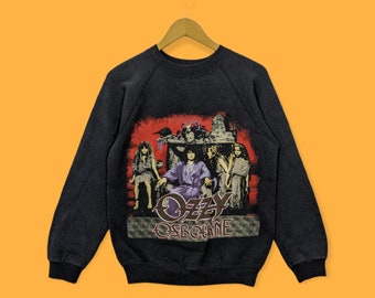 30th Anniversary Sweatshirt BLACK – ワーナーミュージック・ストア