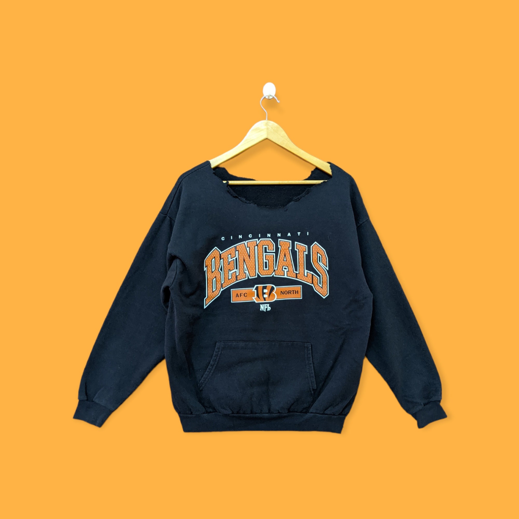 Vintage Cincinnati Bengals Sweatshirt Cincinnati Bengals Crewneck Sweater Pullover Streetwear Style Sports Big Logo Black Colour Size Large Etsy