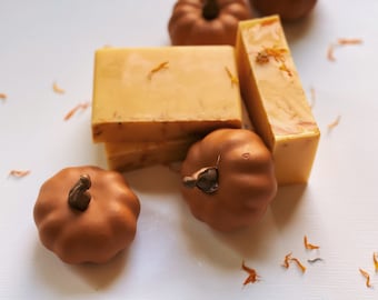 Pumpkin Persimmon with Calendula Petals| Fall scented | Holiday soaps bars
