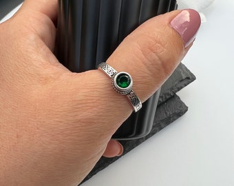 Groene kristallen ring, sierlijke zilveren ring, verstelbare sierlijke zilveren ring voor vrouwen, open ring, zilveren duimring, cadeau voor haar