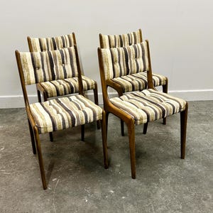 Set von 4 dänischen Esszimmerstühlen aus Teakholz, 1970er Jahre