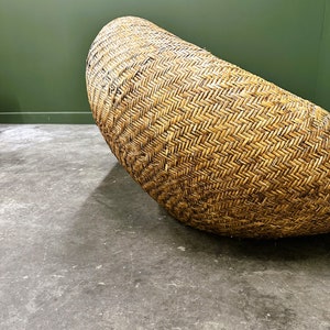 Vintage Curvy Rattan Bamboo Sofa, 1980s Italy. image 5