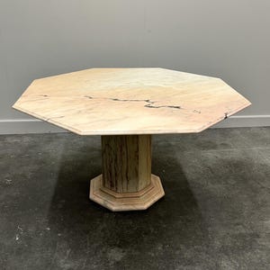Fabulous Italian Blush Pink Marble Dining Table, 1980s.