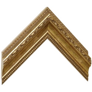 Könnte beinhalten: Ein goldener Bilderrahmen mit einem dekorativen, verzierten Design. Der Rahmen hat eine strukturierte, abgenutzte Oberfläche und einen perlenbesetzten Rand.