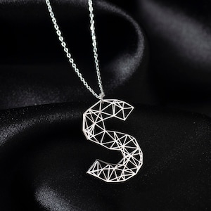 Collar de letras de origami, collar de letras geométricas, joyería con monograma, collar de letras iniciales grandes, regalo de Navidad, regalo de cumpleaños para ella