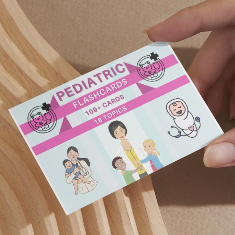 Może przedstawiać: R&oacute;żowe i białe ilustrowane karty pamięci z tekstem "Pediatric Flashcards 109+ Cards 18 Topics". Karty pamięci przedstawiają ilustracje lekarzy i dzieci.
