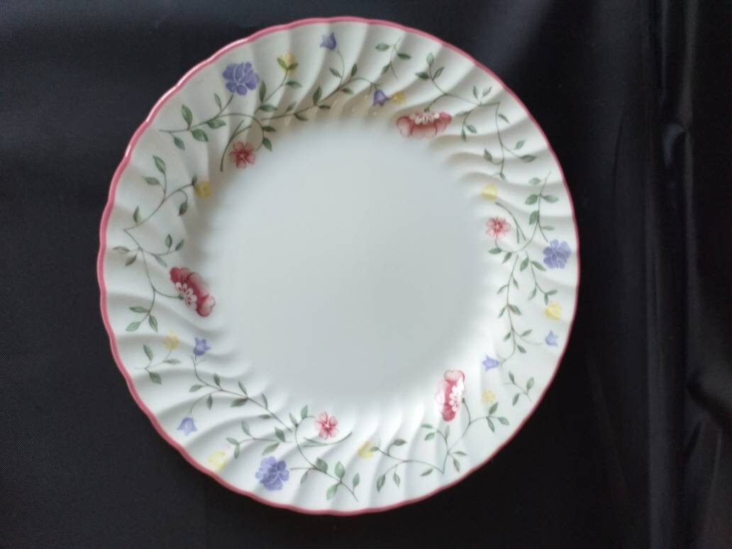 Johnson Brothers Summer Chintz Salad Plate 8.5. Made in Etsy
