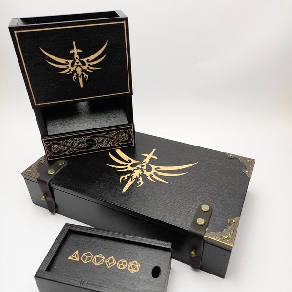 Legend of Zelda: Breath of the Wild Zelda Triforce Set Wooden Dice Tray and Dice Tower for fans of the story Custom engraving Board Game