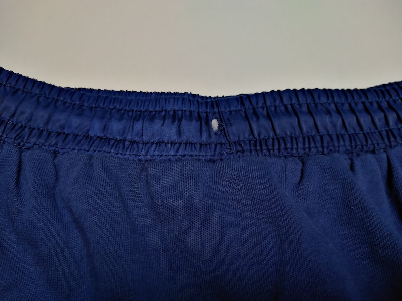 Jaren '90 Duits leger met glanzende satijnen vintage shorts blauwe kleur voetbaltrainingsshorts maat 5 afbeelding 9