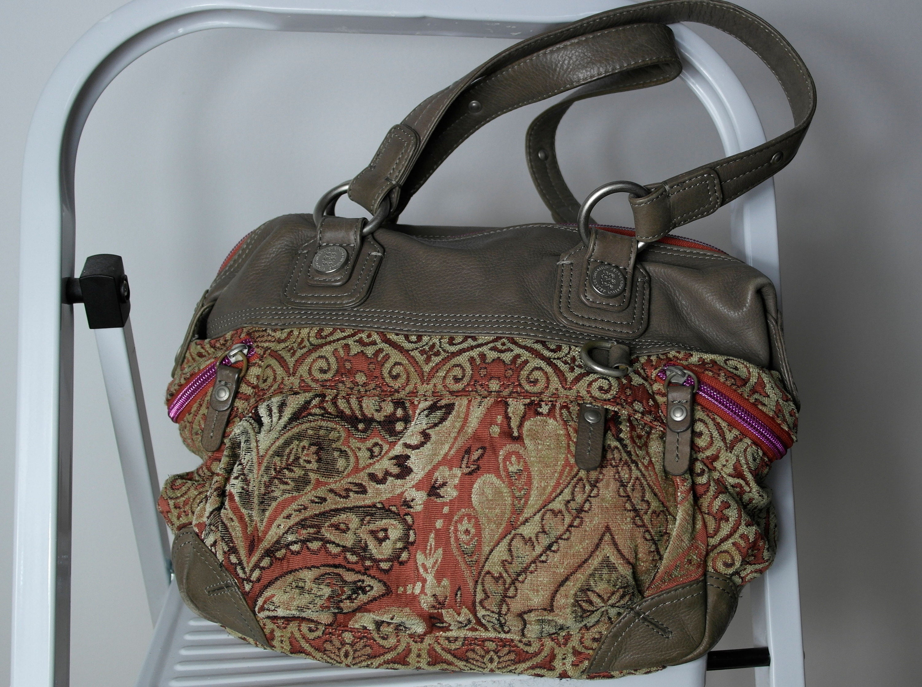 George Gina Lucy GG&L Multi Pocket Bag / Vintage Y2K Color George Gina Lucy GG&L Multi Pocket Bag / Vintage Y2K Color