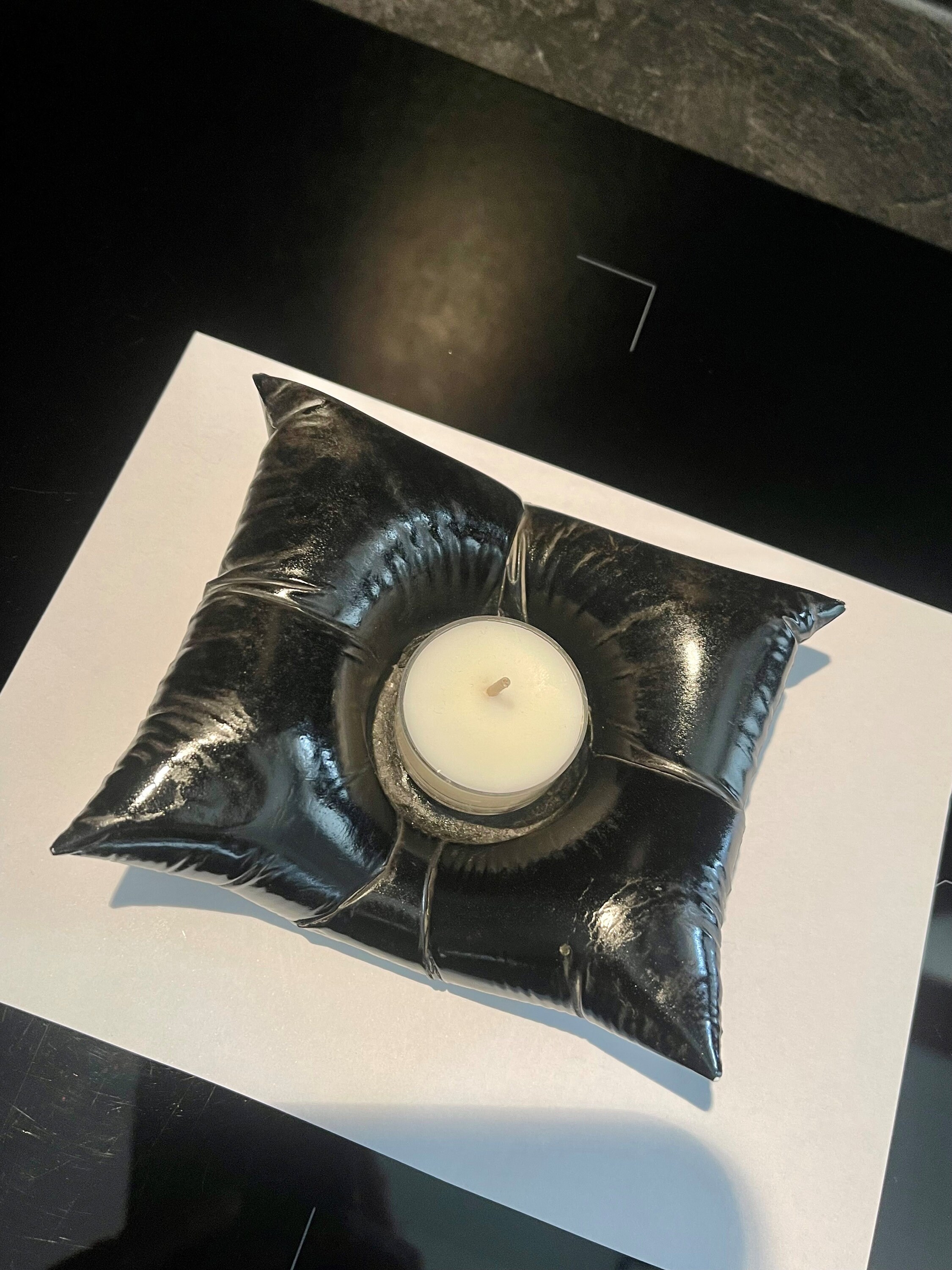 Petit Coussin Support Bougie Réchaud en Plâtre.