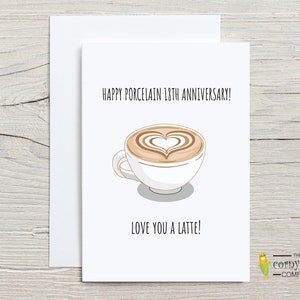 Tarjeta de aniversario número 18, tarjeta de aniversario de porcelana con "Te amo, un juego de palabras con café con leche", regalo de aniversario número 18 para esposo, él, regalo para esposa, ella
