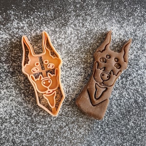 Doberman Pinscher Face cookie cutter | personalized bone for your pet