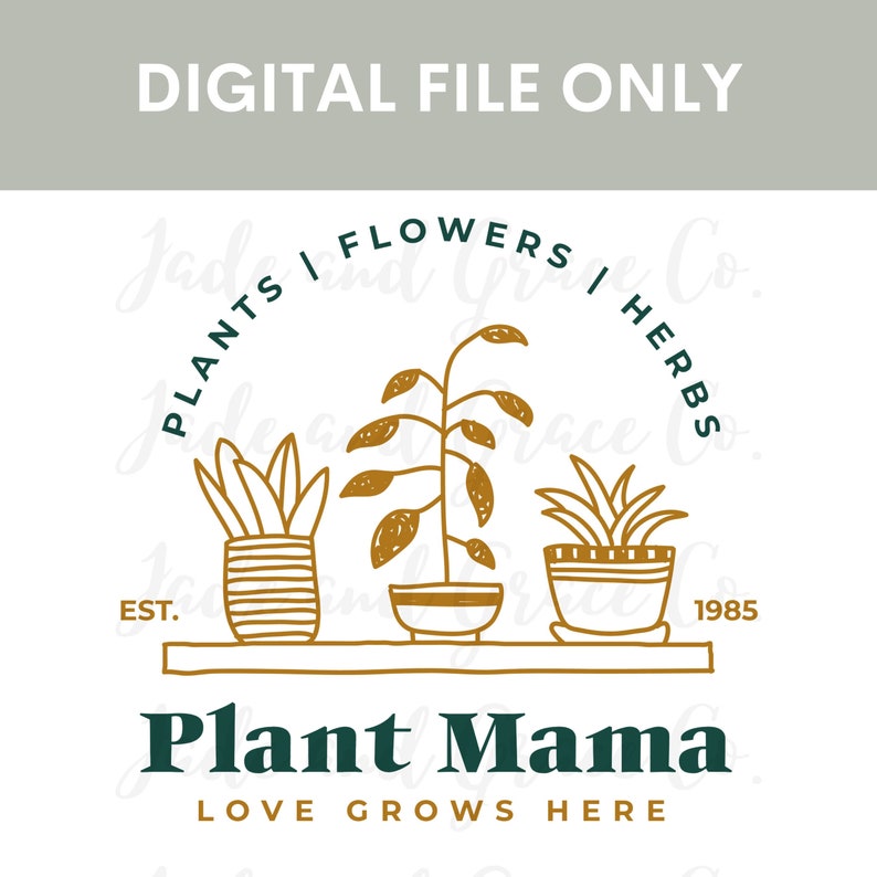 Puede incluir: Un logotipo para una tienda de plantas llamada "Plant Mama" con el lema "Love Grows Here". El logotipo presenta tres plantas en macetas en un estante con las palabras "Plants | Flowers | Herbs" en un c&iacute;rculo a su alrededor. El logotipo es de estilo vintage con una combinaci&oacute;n de colores dorada y verde.