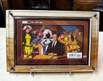 Hardwood Comic Book Frame