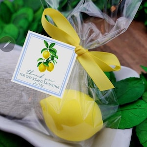 Lemon Bridal Shower Favors – She Found Her Main Squeeze Soap Gifts – Citrus Theme Party Favor with Tag & Bow – Summer Wedding Favors