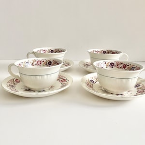Vintage Wedgwood England Cornflower Flat Cups And Saucers Set of 4
