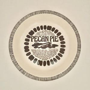Vintage Royal China Co. Country Harvest Series 10&quot; Pecan Pie Recipe Pie Baking Plate