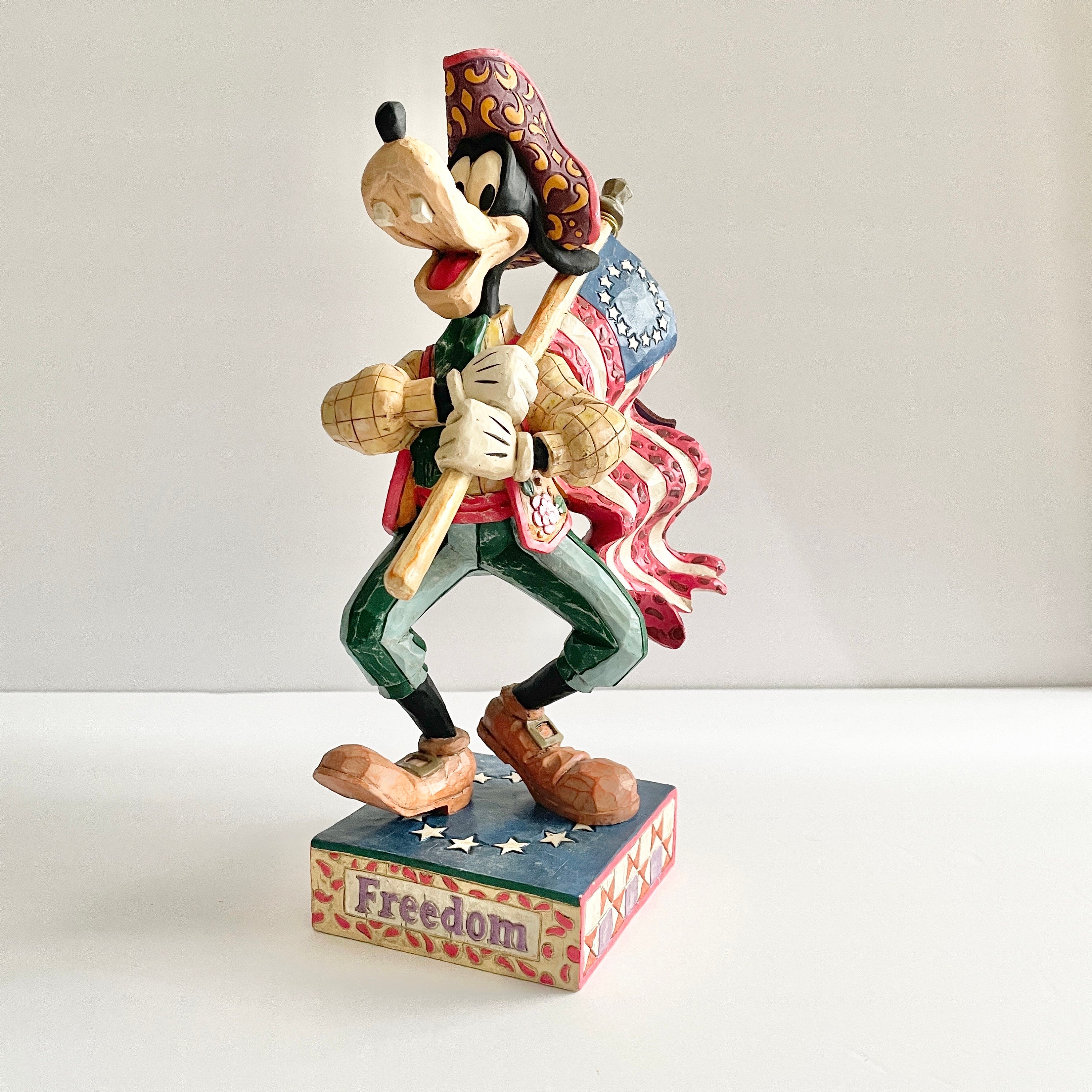に*ん様 希少 美品 ディズニー ジム・ショア ヴィランズ TOWER OF F ディズニーフィギュア専門店 ディズニーコレクション