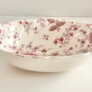 Vintage Johnson Brothers Rose Chintz Pink 8&quot; Oval Vegetable Bowl Made in England Backstamp