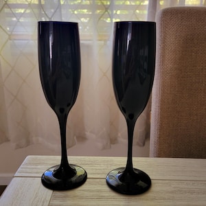 Vintage Libbey Black Amethyst Champagne Flutes: Gothic Barware Set