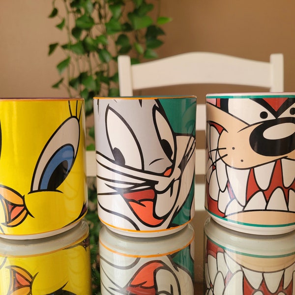 Looney Tunes Mug/ 1990's Looney Tunes Coffee Mugs/ 1990s Cups/ Vintage Mugs/ 1990s Home Decor/ Bugs Bunny/ Tasmanian Devil/ Tweety