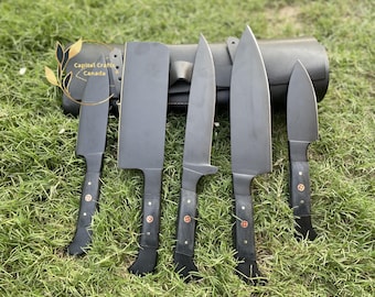 Conjunto de facas de chef artesanais, lâminas de aço inoxidável preto com espiga completa e cabos de micarta.