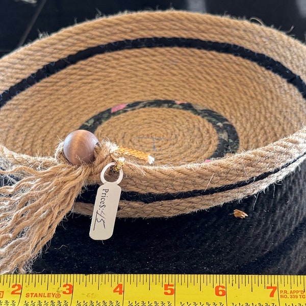 Beautiful 9.5” jute rope bowl. Interesting and unique. Great gift!