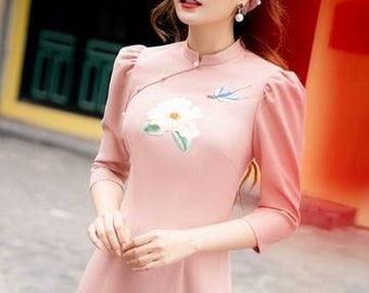 Embroidered Pink Silk Women's Ao Dai, Ao Dai Me va Be Theu Mau Hong